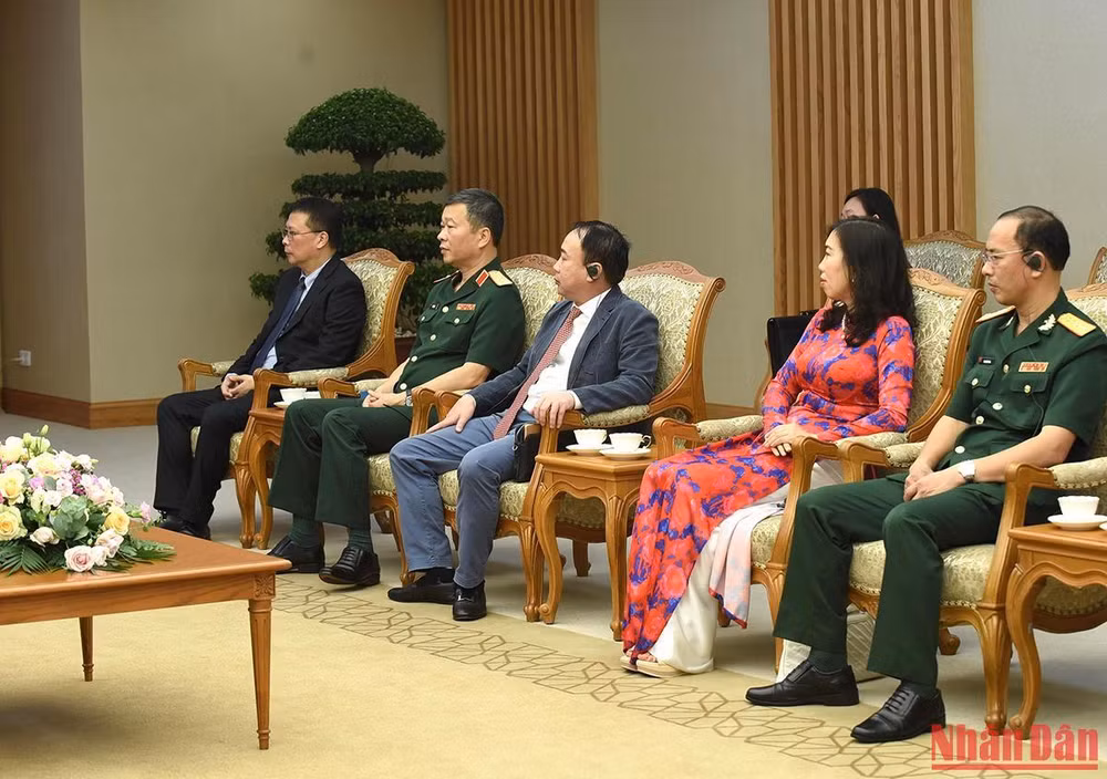 Đại diện các bộ, ban, ngành của Việt Nam tham dự buổi tiếp.