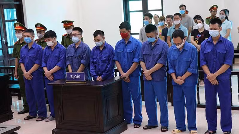 Các bị cáo tại phiên tòa.