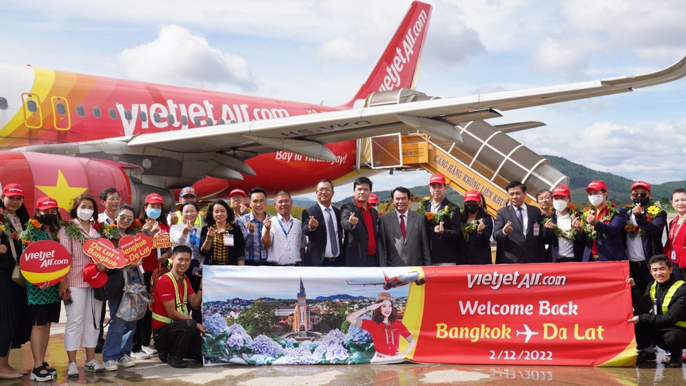 Vietjet là thành viên chính thức của Hiệp hội Vận tải Hàng không Quốc tế (IATA) và sở hữu chứng nhận An toàn Khai thác IOSA.