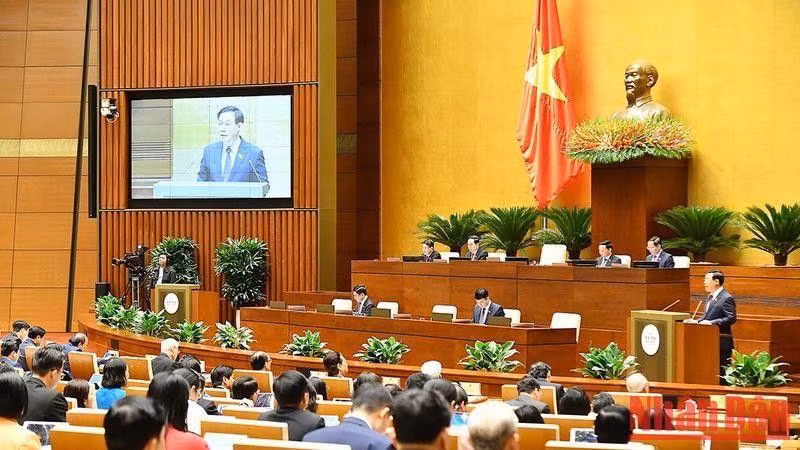 Chủ tịch Quốc hội Vương Đình Huệ phát biểu khai mạc Kỳ họp thứ 4, Quốc hội khóa XV. (Ảnh: Khoa Linh Nguyên)