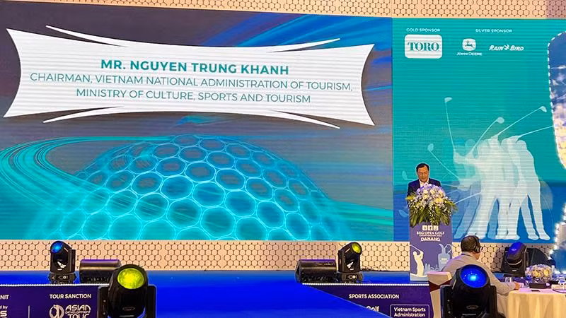 Ông Nguyễn Trùng Khánh, Tổng Cục trưởng Tổng Cục Du lịch phát biểu tại hội nghị.