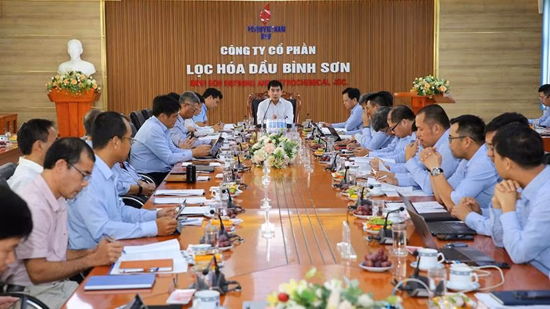 Phó Tổng Giám đốc Petrovietnam Lê Xuân Huyên phát biểu kết luận buổi làm việc.