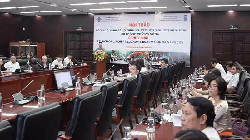 Toàn cảnh hội thảo.