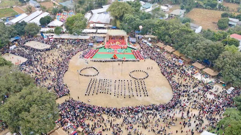 Lễ hội Khai hạ - nét văn hóa đặc sắc của dân tộc Mường Hòa Bình.