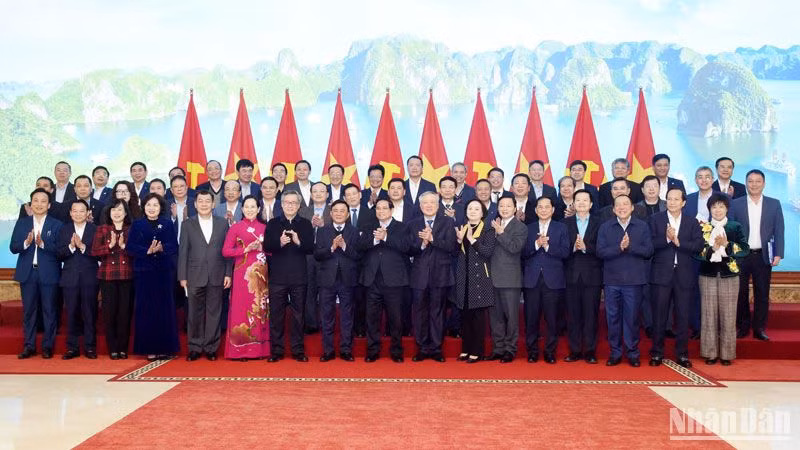 Thủ tướng Phạm Minh Chính và các đại biểu tham dự Hội nghị lần thứ nhất Ban Chấp hành Đảng bộ Chính phủ nhiệm kỳ 2020-2025. (Ảnh: TRẦN HẢI)