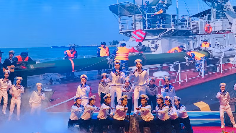 Quân chủng Hải quân luôn quyết tâm giữ vững chủ quyền biển, đảo thiêng liêng của Tổ quốc.