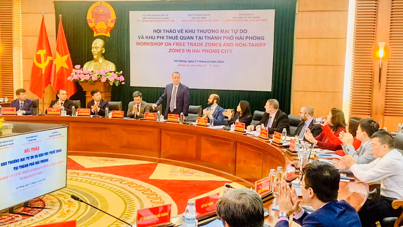 Quang cảnh hội thảo.