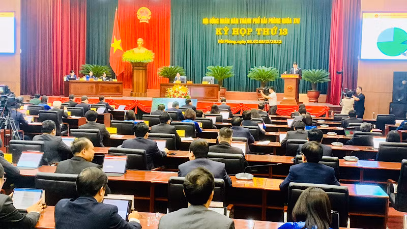 Hội đồng nhân dân thành phố Hải Phòng khóa 16, kỳ họp thứ 13 thông qua các nghị quyết.