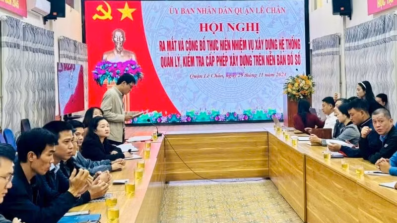 Quận Lê Chân triển khai hệ thống quản lý, kiểm tra cấp phép xây dựng trên nền tảng bản đồ số.
