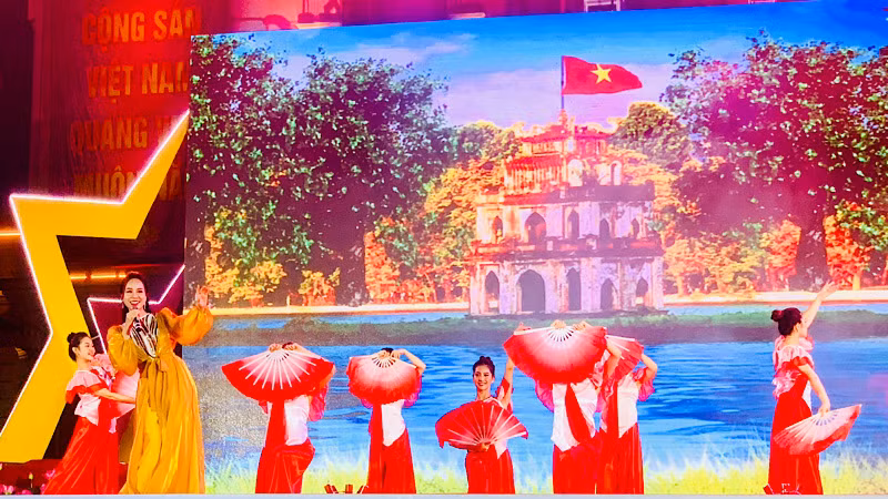 Các ca khúc ca ngợi vẻ đẹp đất nước, con người Việt Nam. Các ca khúc ca ngợi vẻ đẹp đất nước, con người Việt Nam.