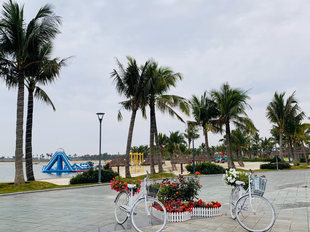 Khu du lịch quốc tế Đồi Rồng (Đồ Sơn).