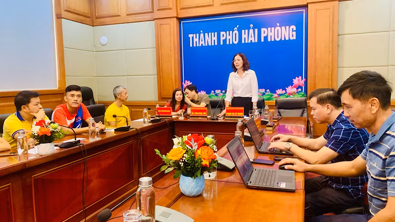 Quang cảnh cuộc họp báo.