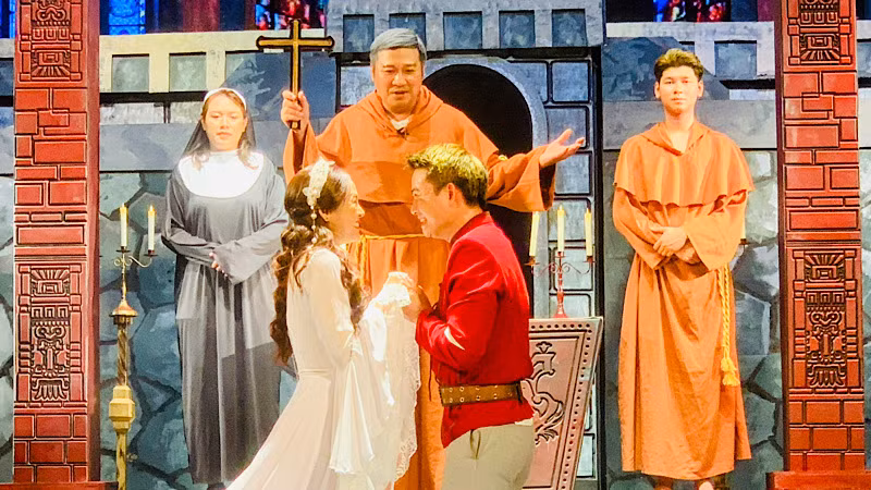 Cảnh trong vở diễn.