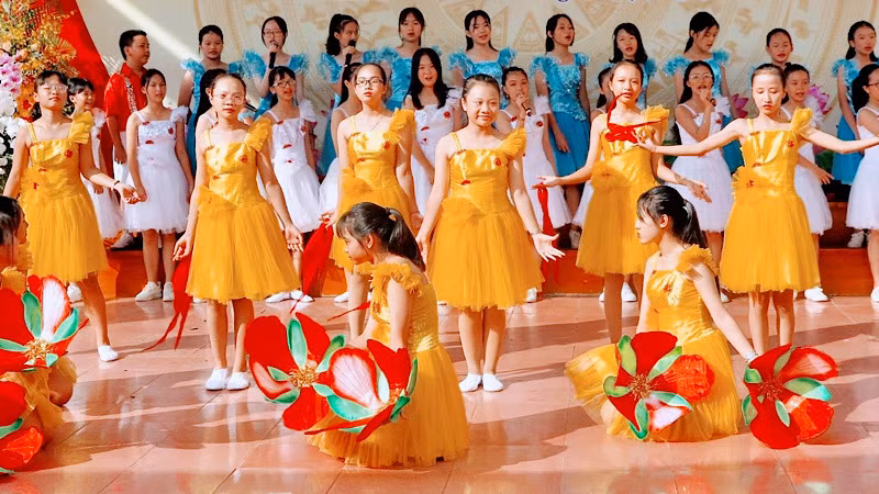 Các hoạt động chào mừng năm học mới cần được tổ chức phù hợp.