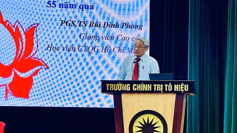 Các chuyên gia, nhà nghiên cứu phát biểu tại hội thảo.
