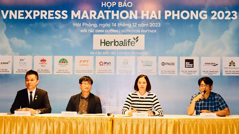 Họp báo về giải chạy VnExpress Marathon Hải Phòng 2023.