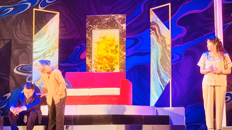 Một cảnh trong vở diễn "Bắt quỷ".