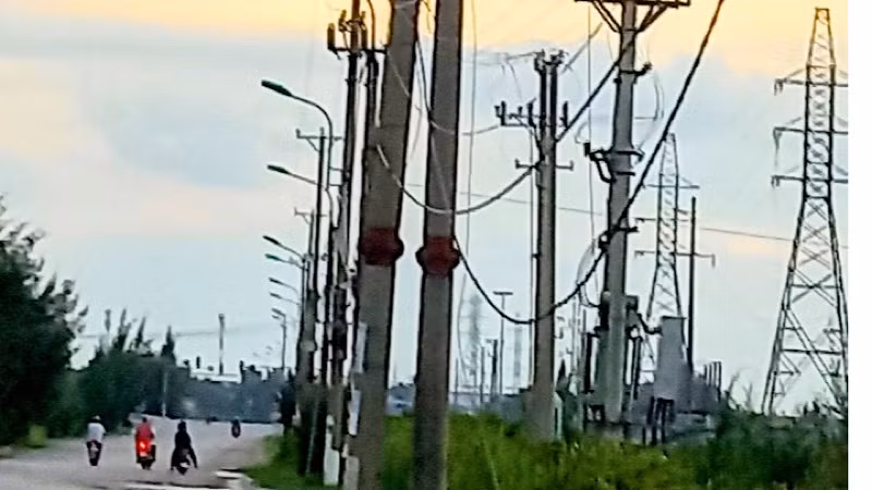 Khẩn trương khắc phục sự cố mất điện trên đảo Cát Bà