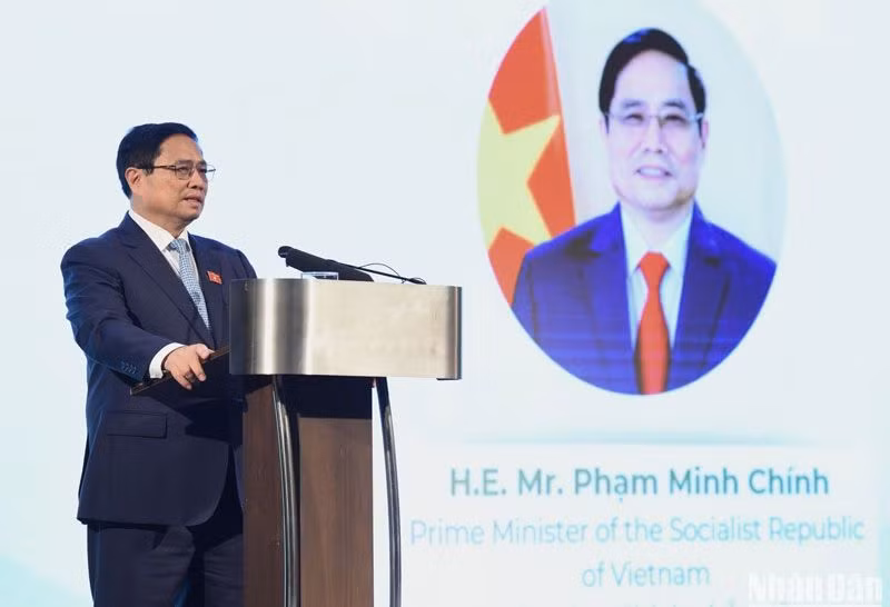 Thủ tướng Phạm Minh Chính phát biểu tại Phiên toàn thể cấp cao của Diễn đàn Kinh tế xanh 2023.