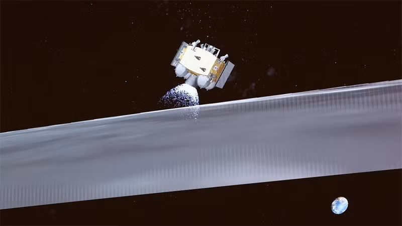 Hình ảnh trong video hoạt họa tại Trung tâm Kiểm soát Hàng không Vũ trụ Bắc Kinh (BACC) vào ngày 4/6/2024 cho thấy tàu lấy mẫu vật của Thường Nga-6 mang theo các mẫu vật được thu thập từ phần tối rời khỏi bề mặt Mặt trăng. (Ảnh: Tân Hoa Xã)