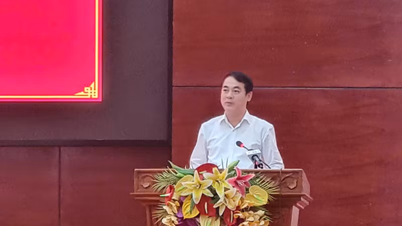 Đồng chí Nghiêm Xuân Thành, Ủy viên Trung ương Đảng, Bí thư Tỉnh ủy Hậu Giang phát biểu tại buổi đối thoại