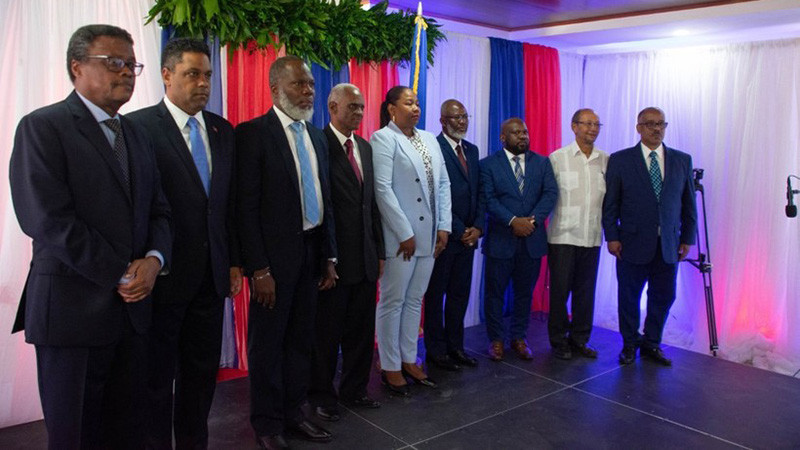 Các thành viên Hội đồng Tổng thống Chuyển tiếp (CPT) của Haiti dự một sự kiện ở Port-au-Price ngày 30/4/2024. (Ảnh: AFP/TTXVN)