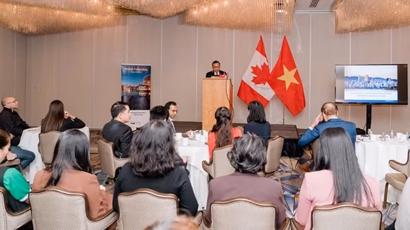 Quang cảnh một hội thảo xúc tiến đầu tư do Đại sứ quán Việt Nam tại Canada tổ chức. (Nguồn: Vietnam+)