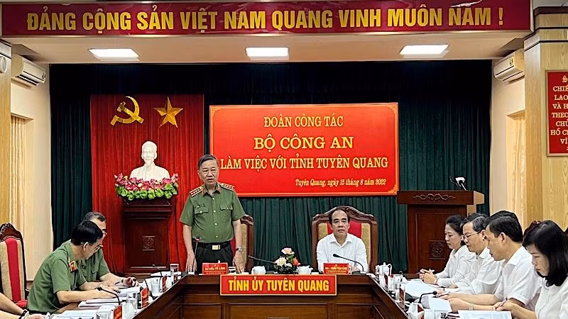 Đại tướng Tô Lâm, Ủy viên Bộ Chính trị, Bộ trưởng Công an phát biểu tại buổi làm việc.