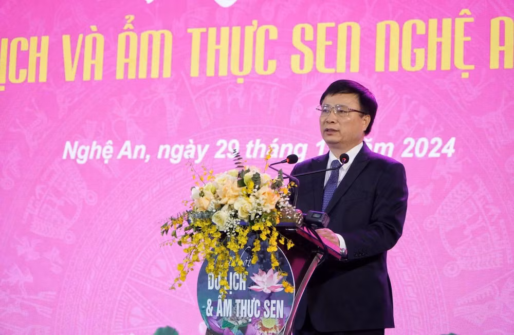 Khai mạc Lễ hội du lịch và ẩm thực Sen 2024 ảnh 2 Khai mạc Lễ hội du lịch và ẩm thực Sen 2024 ảnh 2