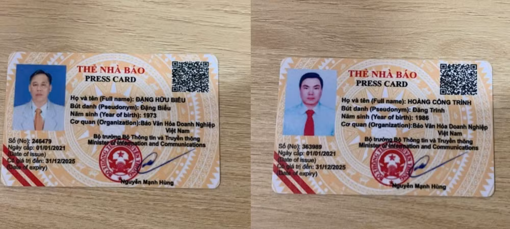 Nghi hai thẻ nhà báo giả.