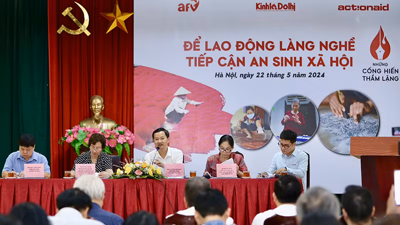 Các đại biểu dự tọa đàm. (Ảnh: DUY KHÁNH)