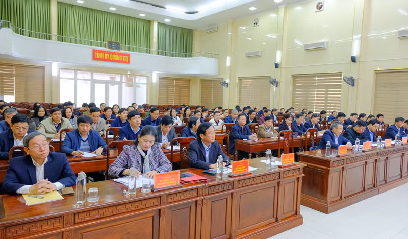 Các đại biểu dự hội nghị.