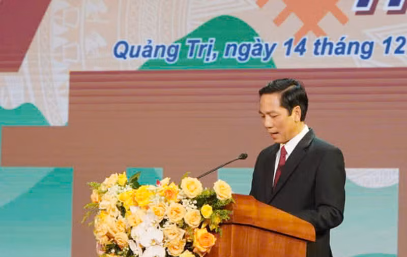 Phó Chủ tịch Ủy ban nhân dân tỉnh Quảng Trị Hoàng Nam phát biểu chào mừng tại lễ khai mạc.
