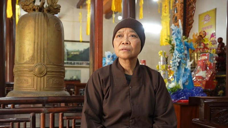 Ni sư Thích Đàm Mơ - Trụ trì chùa Nhẫm Dương. Ni sư Thích Đàm Mơ - Trụ trì chùa Nhẫm Dương.