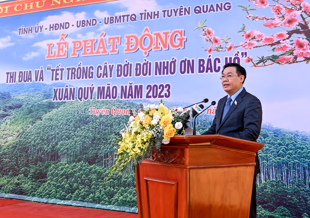 Chủ tịch Quốc hội Vương Đình Huệ phát biểu tại Lễ phát động Tết trồng cây. (Ảnh: Duy Linh).