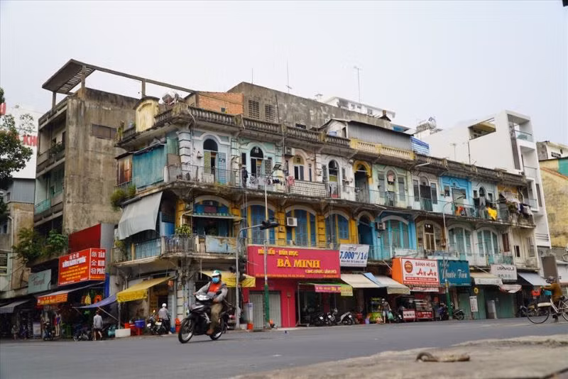 Chung cư 440 Trần Hưng Đạo, quận 5, Thành phố Hồ Chí Minh.