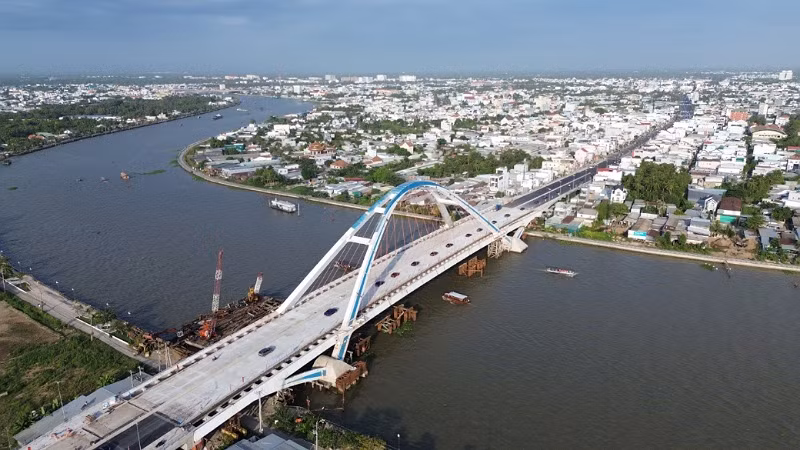 Chính thức đưa cầu Trần Hoàng Na bắc qua sông Cần Thơ vào sử dụng
