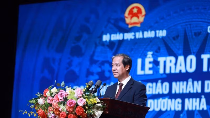 Bộ trưởng Giáo dục và Đào tạo Nguyễn Kim Sơn phát biểu tại buổi lễ.