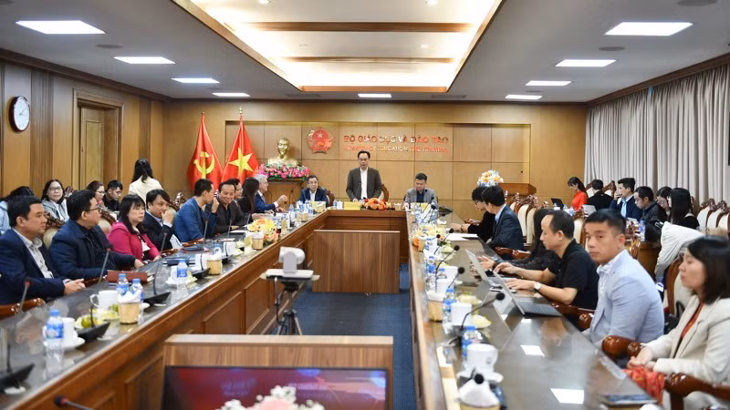 Quang cảnh buổi họp báo