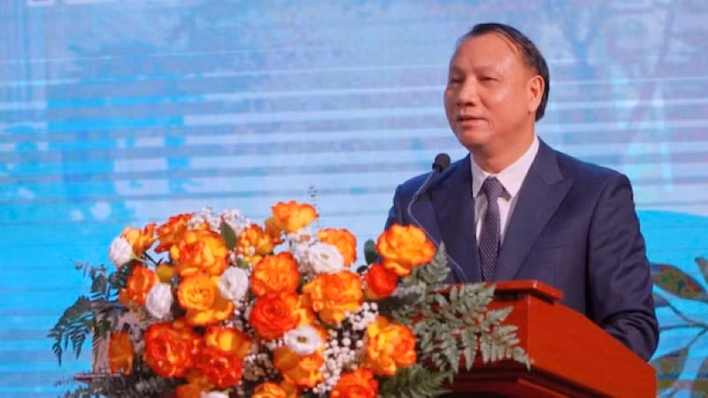 Hiệu trưởng Trường đại học Sư Phạm Hà Nội Nguyễn Đức Sơn phát biểu tại buổi lễ.