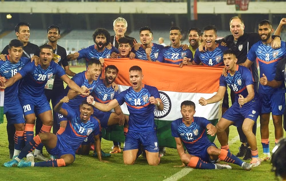 FIFA khôi phục quyền thành viên cho Liên đoàn bóng đá Ấn Độ. 