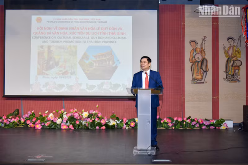 Ông Phạm Văn Nghiêm, Phó Chủ tịch UBND tỉnh Thái Bình, phát biểu tại hội nghị.