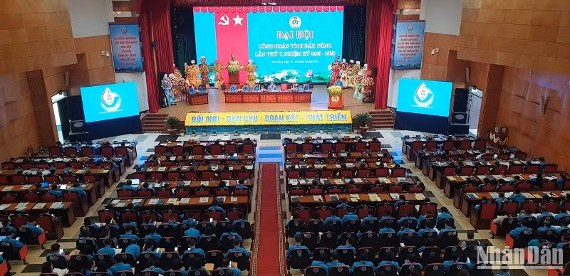 Quang cảnh Đại hội Công đoàn tỉnh Đắk Nông lần thứ V, nhiệm kỳ 2023-2028.