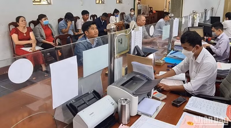 Những kết quả đạt được trong tiến trình cải cách hành chính của ngành Tài nguyên và Môi trường thời gian qua đã góp phần xây dựng nền hành chính trong sạch, vững mạnh, chuyên nghiệp, hiện đại, phục vụ nhân dân, phục vụ yêu cầu xây dựng, phát triển bền vững tỉnh.