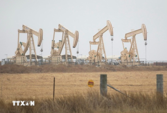 Giàn khoan dầu tại Texas, Mỹ. (Ảnh: THX/TTXVN)