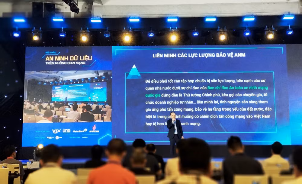 Giám đốc Trung tâm An ninh mạng quốc gia Lê Xuân Thủy: "Kêu gọi các chuyên gia, tổ chức doanh nghiệp tư nhân… liên minh lại, tình nguyện sẵn sàng tham gia ứng phó tấn công mạng".