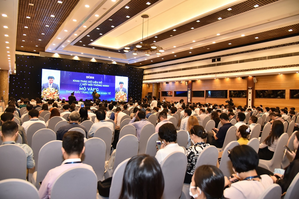 Toàn cảnh Diễn đàn Chuyển đổi số Việt Nam năm 2023.