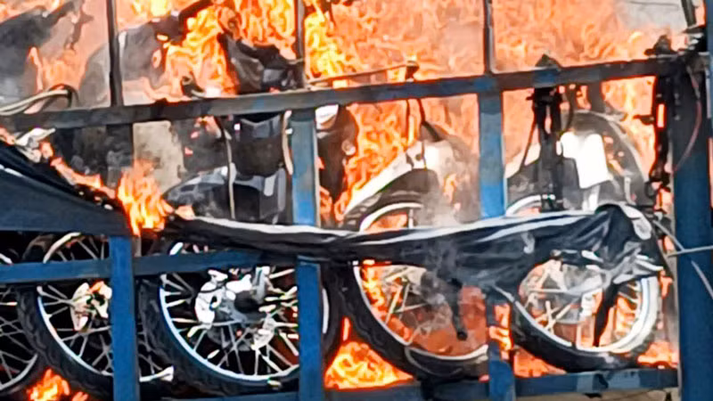 Hiện trường vụ cháy. 