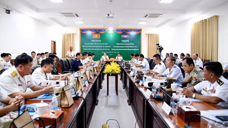 Quang cảnh hội nghị.