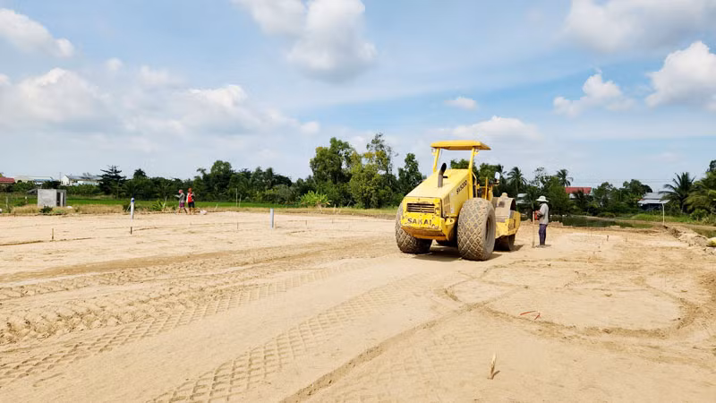 Đơn vị thi công thi công Dự án cao tốc bắc-nam đoạn qua địa bàn huyện Vĩnh Thuận. 